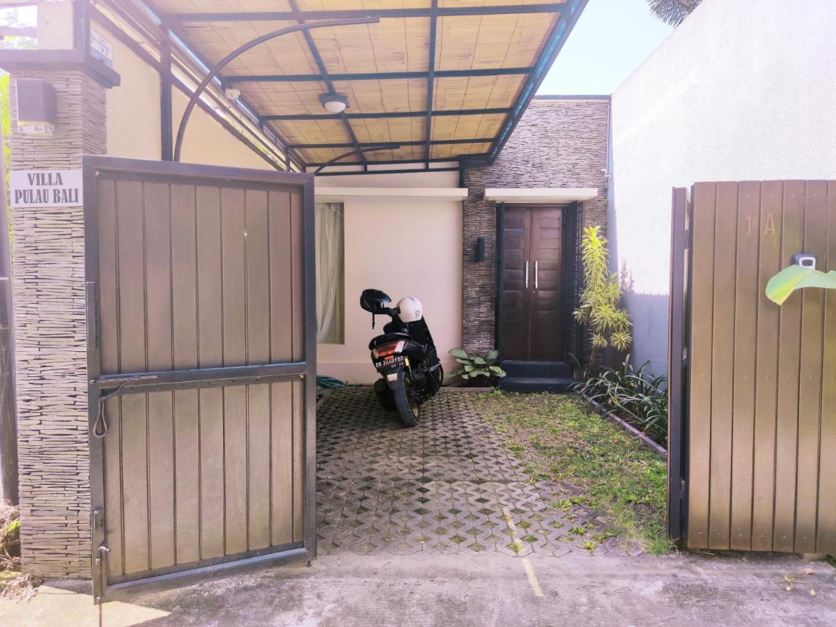 Pulau Villa